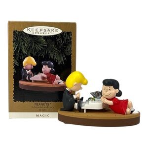 Hallmark Keepsake Peanuts Schroeder & Lucy Music Christmas Ornament 1996 Magic